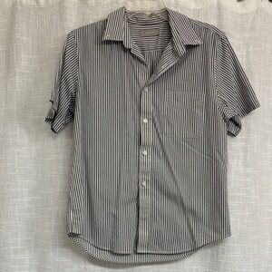 Everlane Button Down Shirt